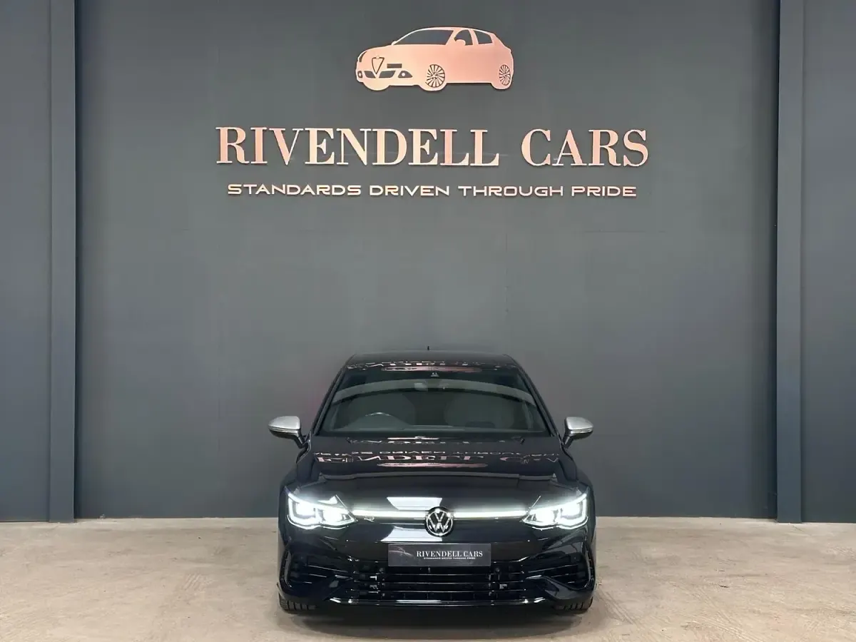 Used VW Golf VIII R 315 HP (231 kW) 2021 Black Hatchback