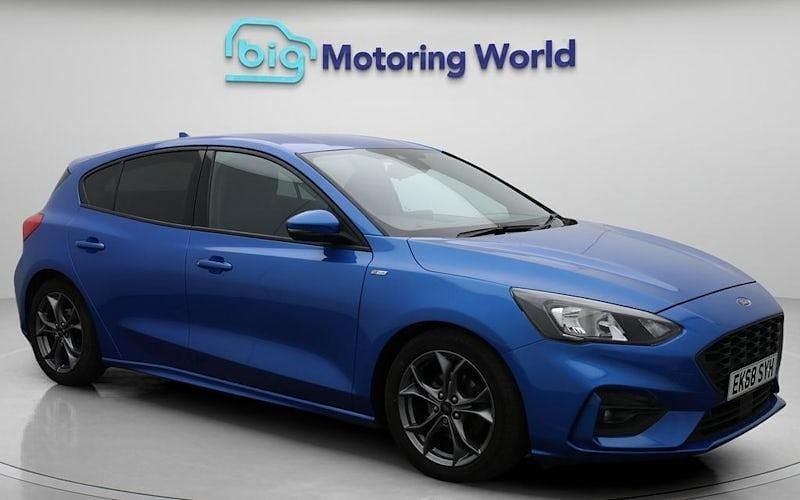 Used 2020 Ford Focus ST-Line Hatchback | £9,800 (Good price) - Image 1/4