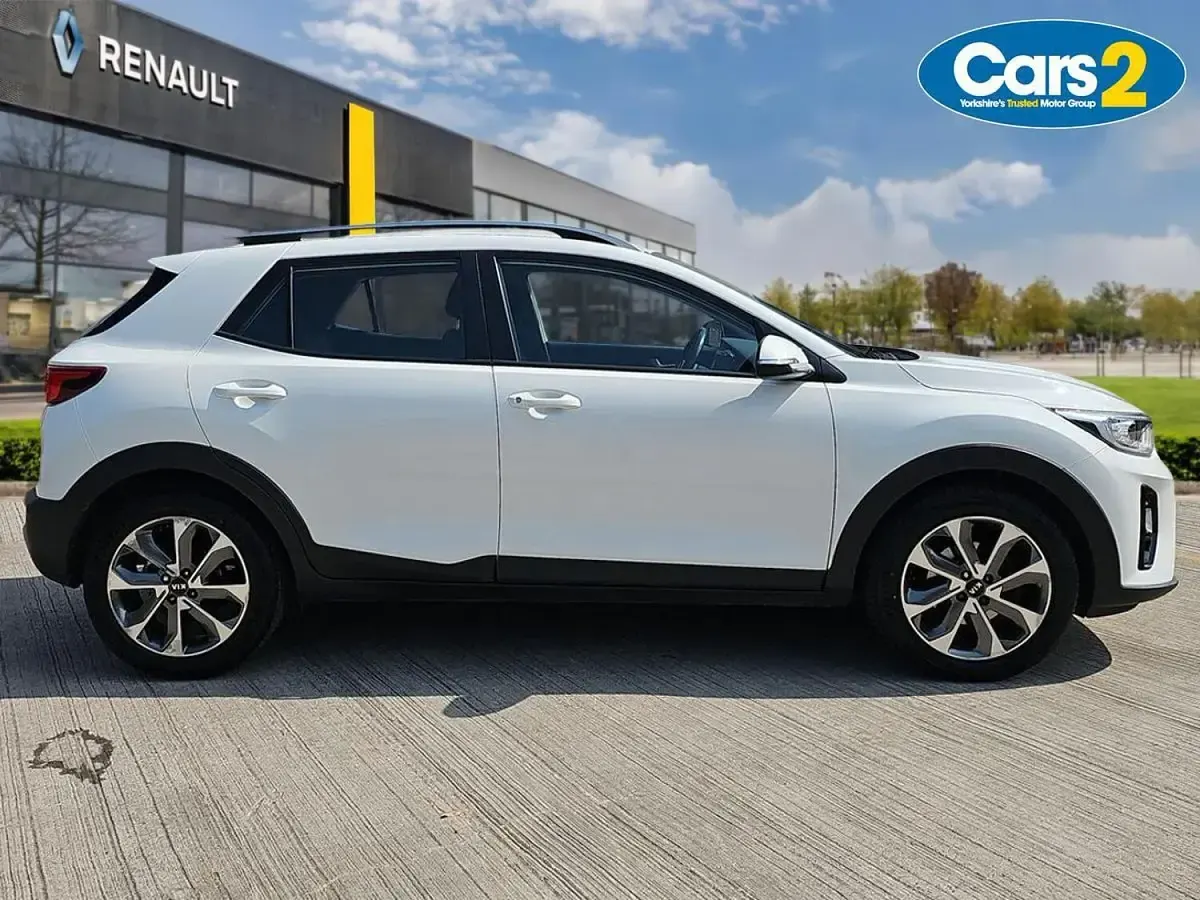 Used Kia Stonic 2019 White SUV