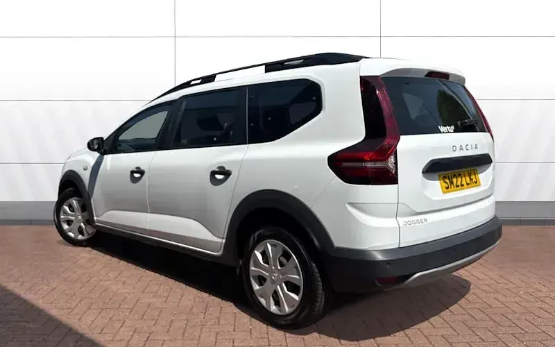 Used Dacia Jogger Essentiel 110 HP (80 kW) 2025 MPV