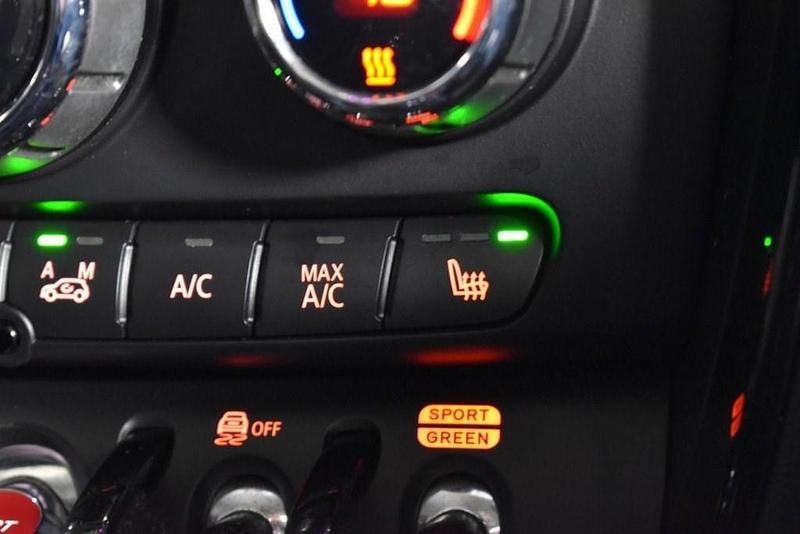 Used Mini Cooper Clubman 136 HP (100 kW) 2018 Red Estate