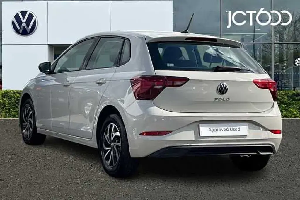 Used VW Polo Life 95 HP (69 kW) 2024 Grey Hatchback