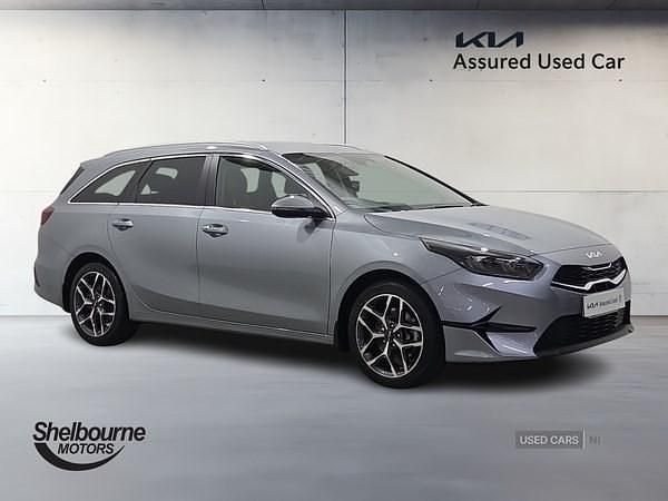 Used Kia Ceed 138 HP (101 kW) 2025 Silver Hatchback