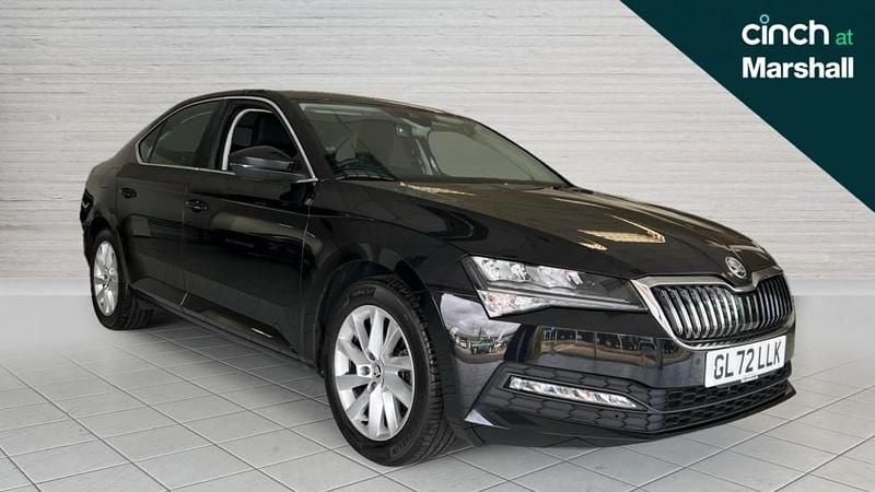 Black magic pearl effect Used 2022 Skoda Superb SE Hatchback | £18,661 (Good price) - Image 1/4