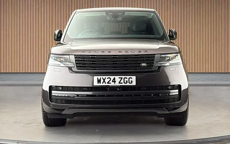 Used Land Rover Range Rover Autobiography 551 HP (405 kW) 2026 SUV