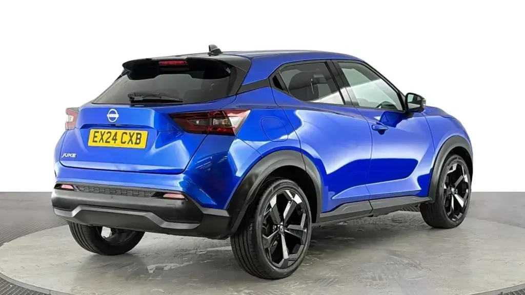 Used Nissan Juke Tekna 114 HP (83 kW) 2024 Blue SUV