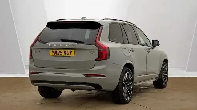 Used Volvo XC90 Ultra 455 HP (334 kW) 2025 Grey SUV
