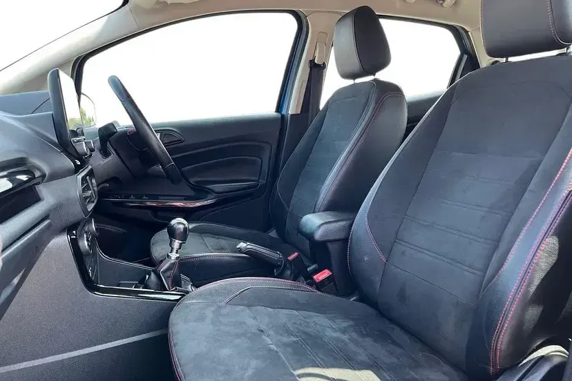 Used Ford Ecosport ST-Line 123 HP (90 kW) 2018 Lightning blue SUV