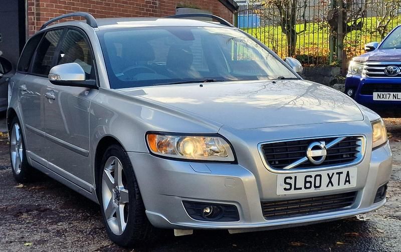 Silver Used 2010 Volvo V50 SE Estate | £7,450 - Image 1/4