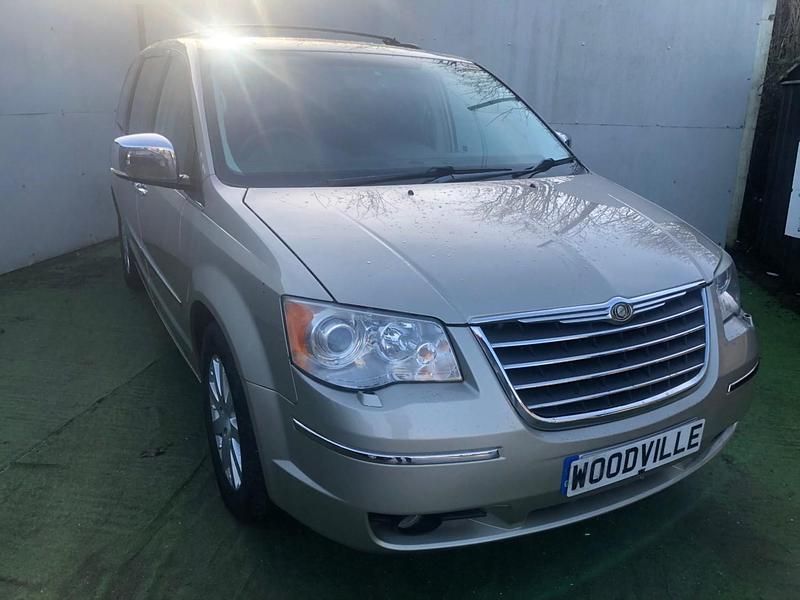 Used Chrysler Grand Voyager Limited 2010 Beige MPV