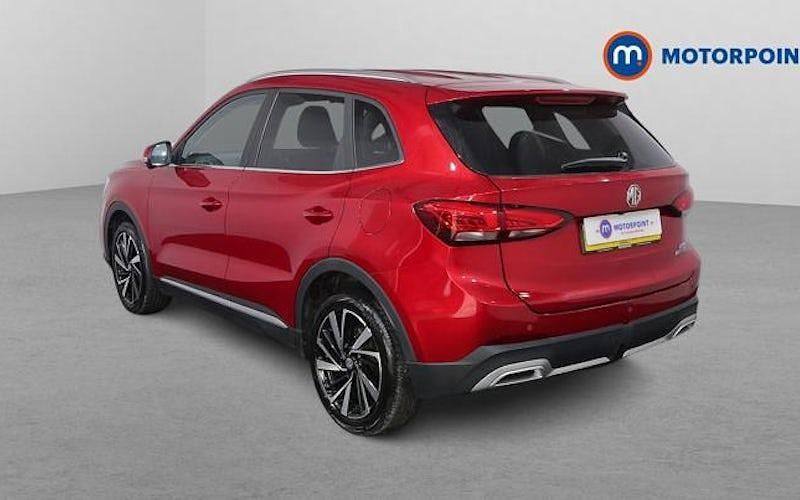 Used MG ZS Trophy 196 HP (144 kW) 2025 Red SUV