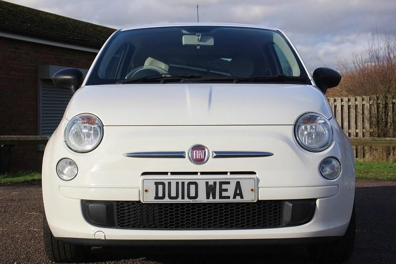 Used Fiat 500 Pop 69 HP (50 kW) 2010 White Hatchback