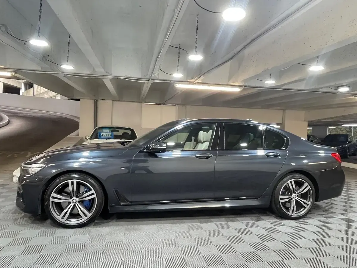 Used BMW 750 M Sport 2017 Grey Sedan