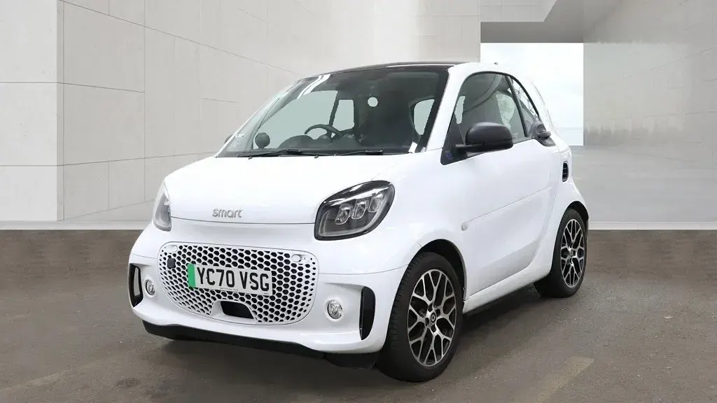 Used Smart ForTwo Electric Drive Prime Exclusive 60 kW (82 HP) 2020 White Coupe