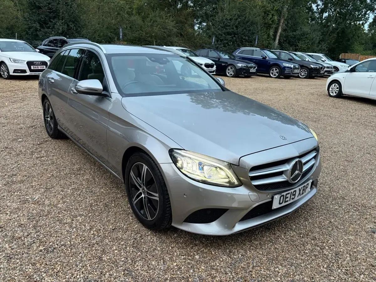 Used Mercedes C200 Premium 2019 Silver Estate