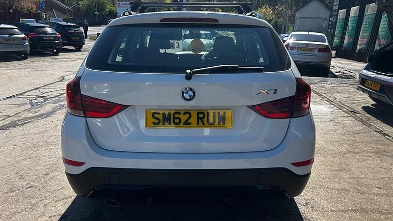 Begagnad BMW X1 Sport Line 2012 Vit SUV