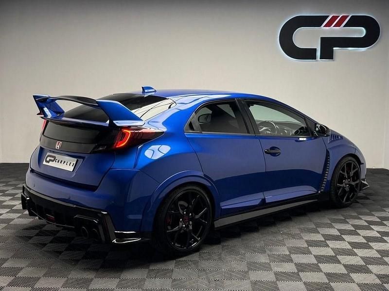 Used Honda Civic Type R GT 310 HP (228 kW) 2016 Blue Hatchback