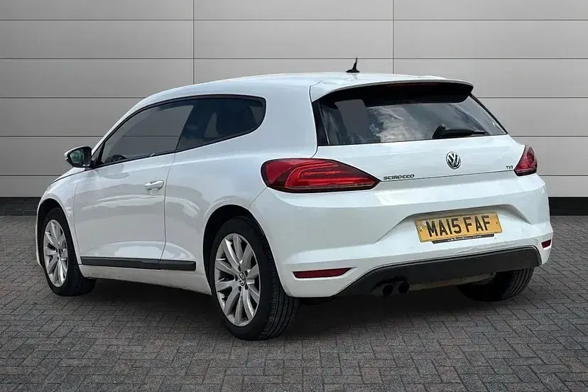 Used VW Scirocco 123 HP (90 kW) 2015 White Coupe