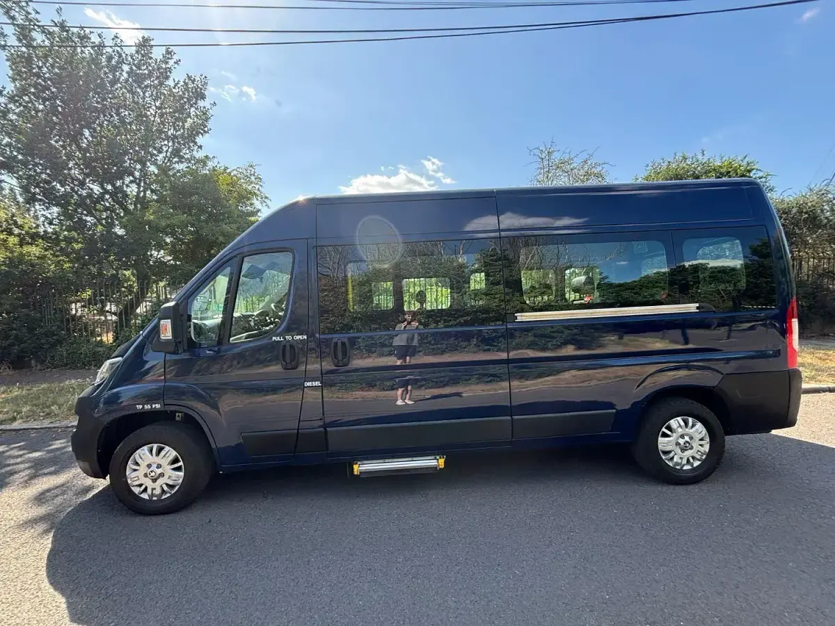 Used Peugeot Boxer 130 HP (95 kW) 2019 Blue Van