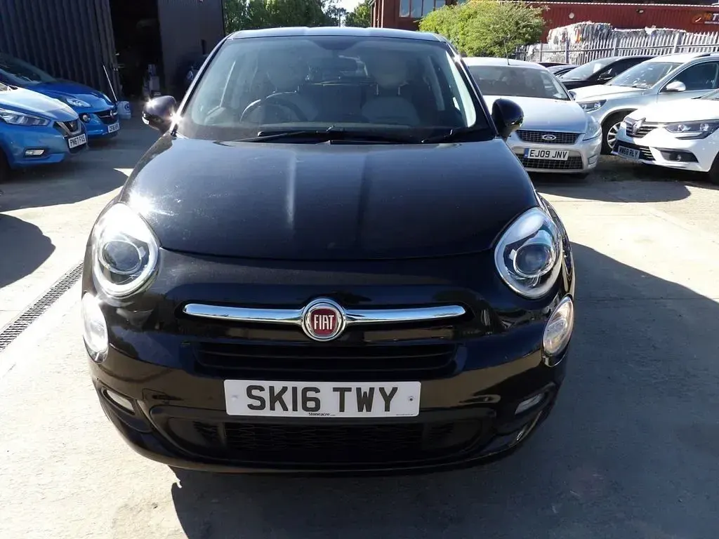 Used Fiat 500X Lounge 120 HP (88 kW) 2016 Black SUV
