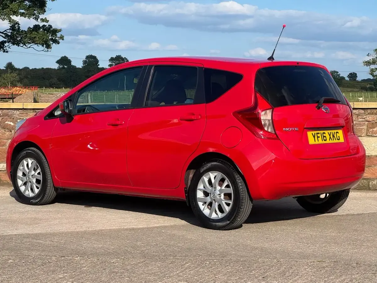 Used Nissan Note Acenta 2016 Red Hatchback