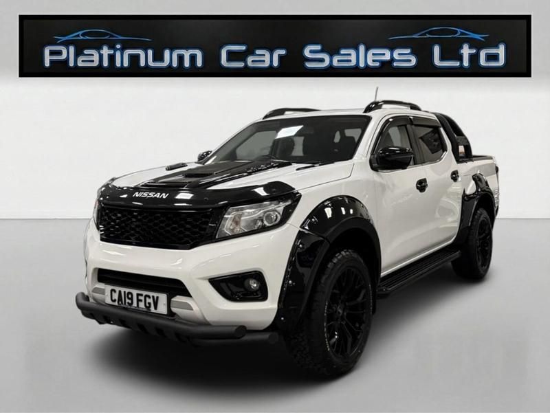 Used Nissan Navara Tekna 2019 White Pickup