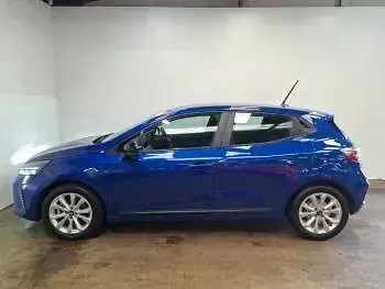 Used Renault Clio Evolution 143 HP (105 kW) 2025 Blue Hatchback