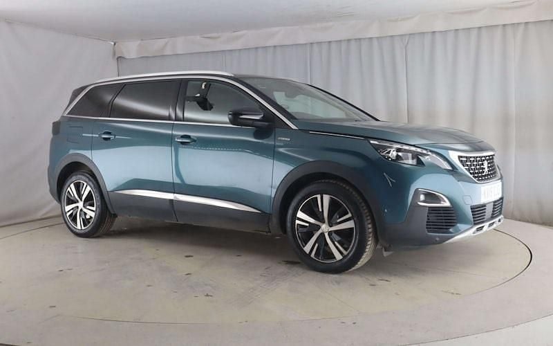 Green Used 2019 Peugeot 5008 GT-line Estate | £13,249 (Fair price) - Image 1/4