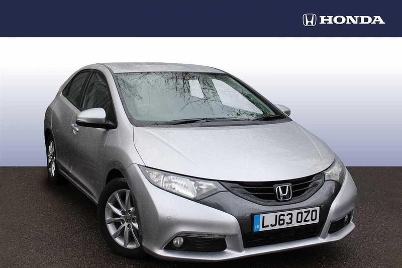 Silver Used 2013 Honda Civic EX Hatchback | £8,950 (Fair price) - Image 1/4
