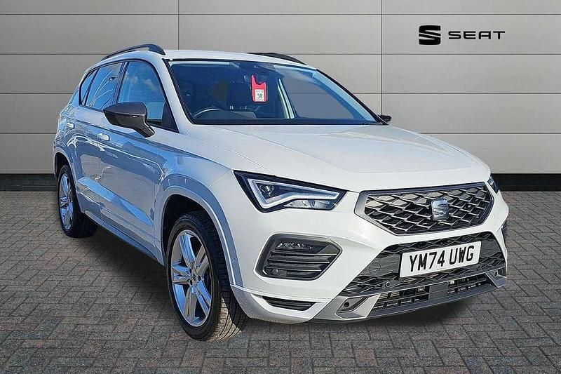 White Used 2025 Seat Ateca FR SUV | £22,890 (Fair price) - Image 1/4