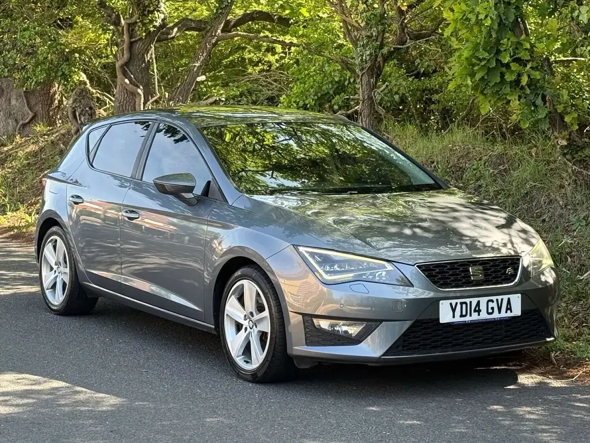 Used Seat Leon FR 184 HP (135 kW) 2014 Grey Hatchback