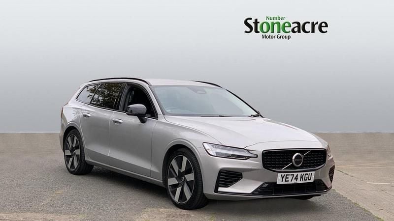 Silver Used 2024 Volvo V60 Plus Estate | £35,205 (Expensive) - Image 1/3