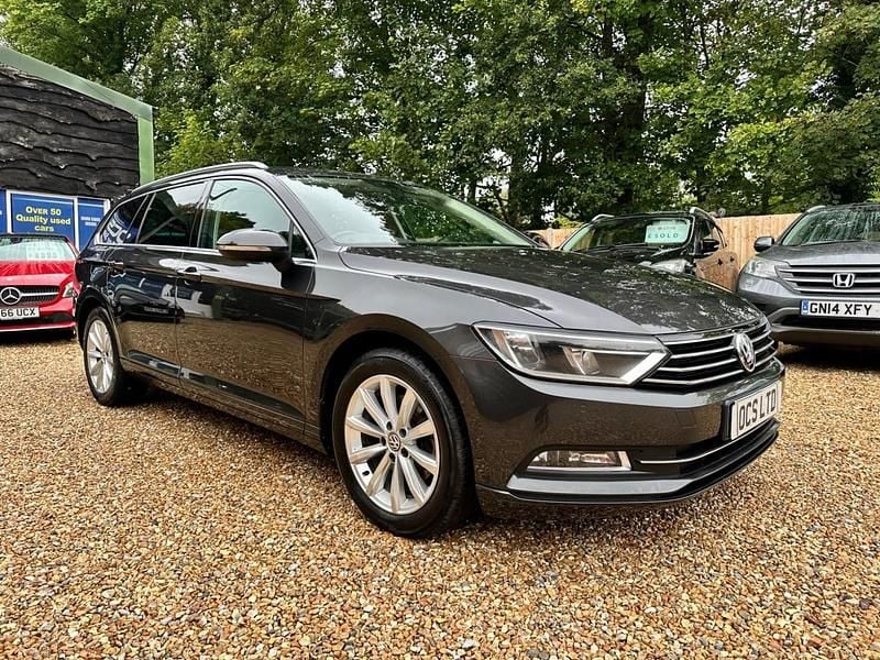 Grey Used 2017 VW Passat Business Estate | £6,995 (Fair price) - Image 1/4