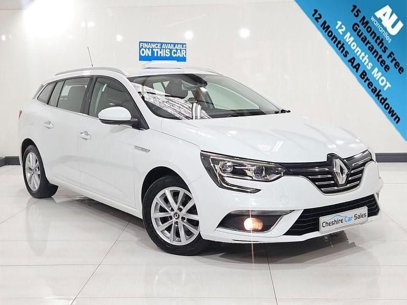 White Used 2017 Renault Mégane GrandTour Dynamique Estate | £7,695 (Fair price) - Image 1/3