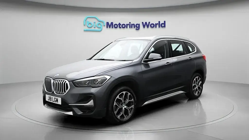 Usado BMW X1 xLine 178 CV (130 kW) 2022 Gris SUV