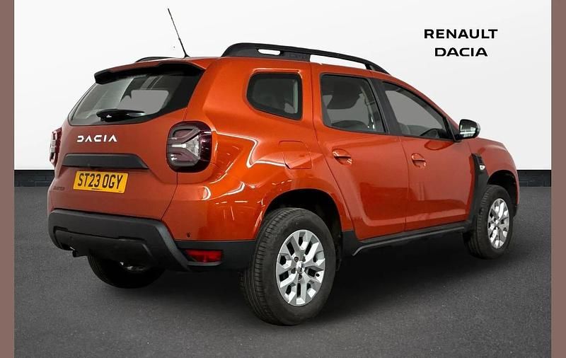 Used Dacia Duster Expression 88 HP (64 kW) 2023 Orange SUV