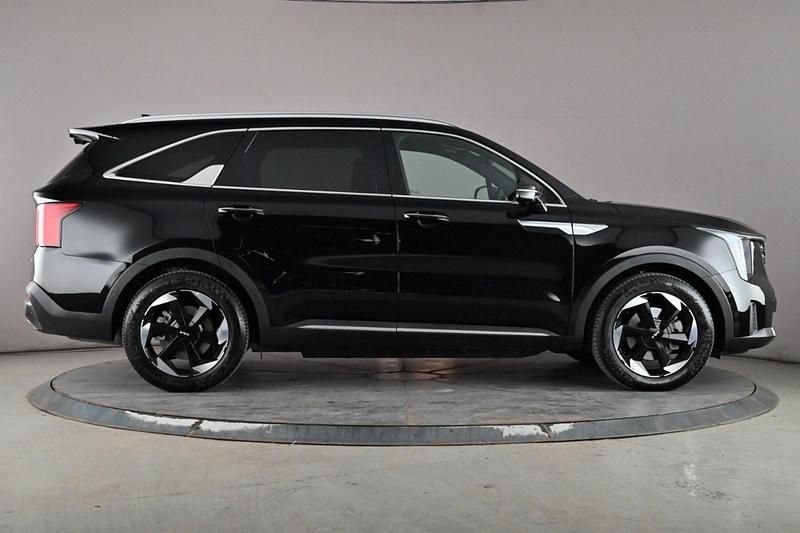 Begagnad Kia Sorento 2026 Svart SUV
