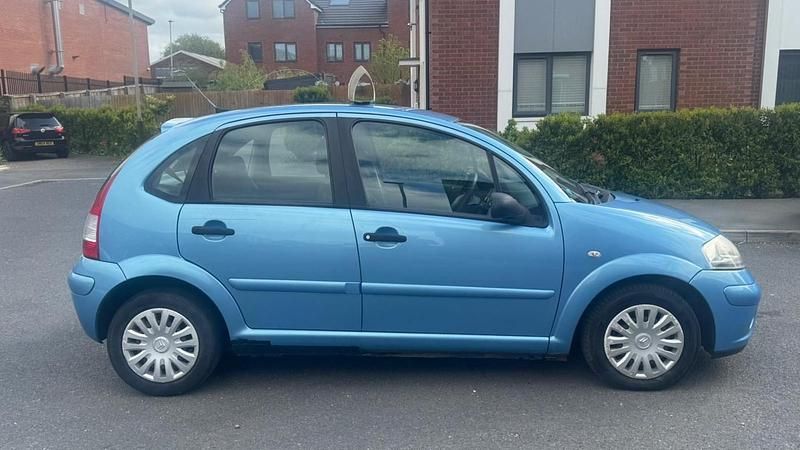 Begagnad Citroën C3 73 HK (53 kW) 2007 Blå Halvkombi