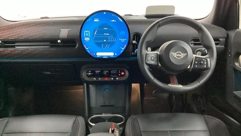 Ny Mini Cooper S Hatch 201 HK (147 kW) 2025 Röd Halvkombi