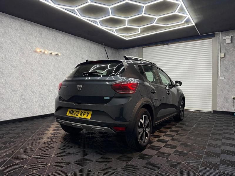 Used Dacia Sandero Prestige 100 HP (73 kW) 2022 Grey Hatchback
