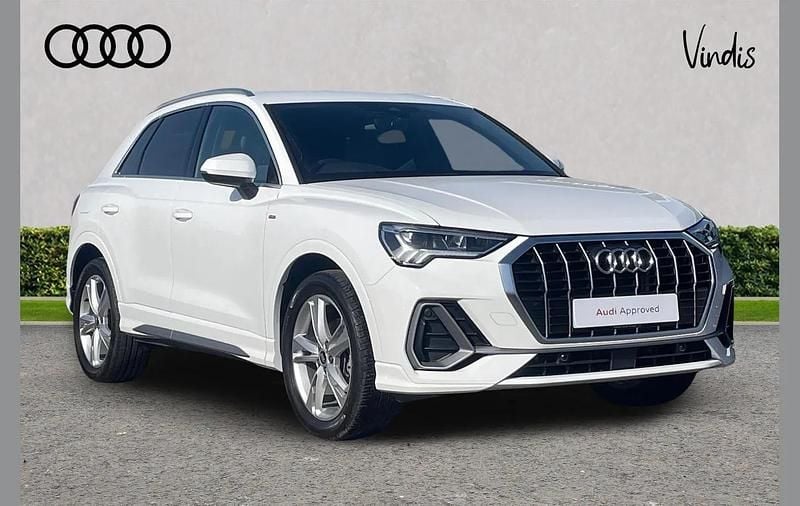 Used Audi Q3 S-Line 150 HP (110 kW) 2023 White SUV