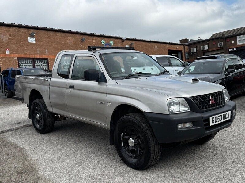 Silver Used 2004 Mitsubishi L200 Pickup | £3,495 (Fair price) - Image 1/4