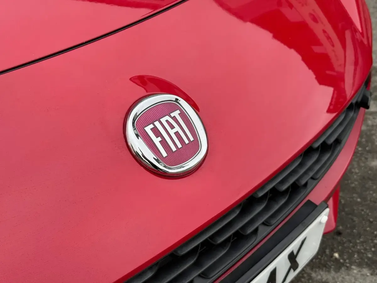 Used Fiat 124 Spider Classica 140 HP (102 kW) 2018 Red Cabriolet