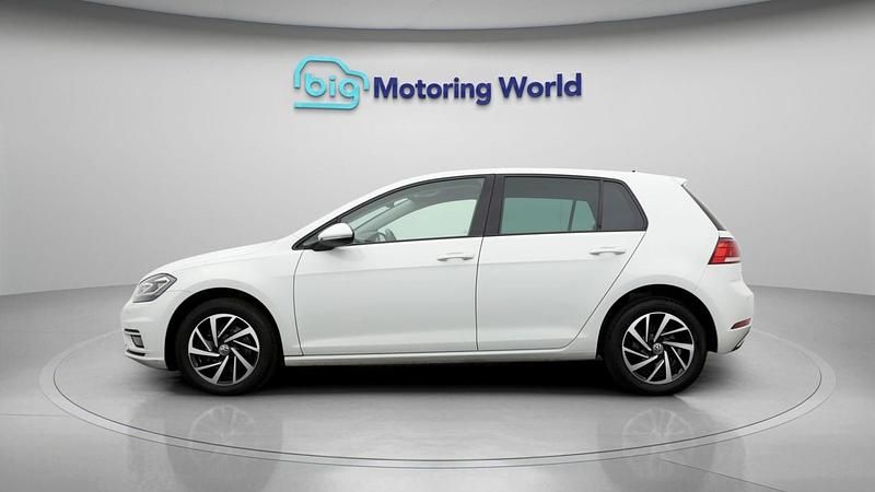 Used VW Golf VII Edition 116 HP (85 kW) 2020 White Hatchback