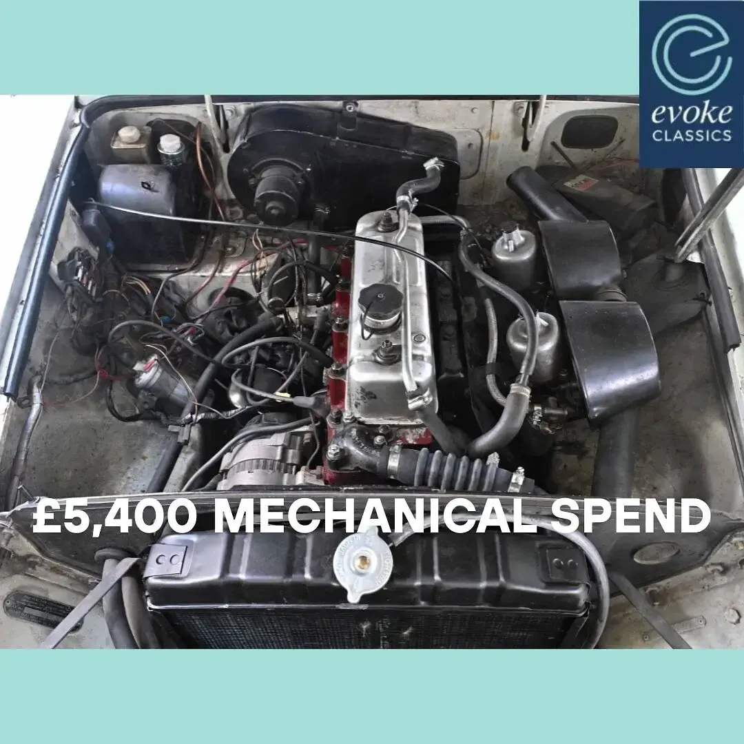 Used MG B 95 HP (69 kW) 1971 White Cabriolet