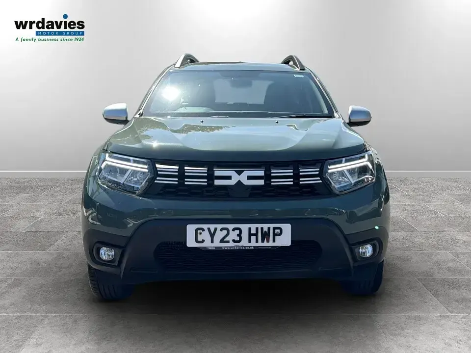 Used Dacia Duster Expression 90 HP (66 kW) 2023 Green SUV