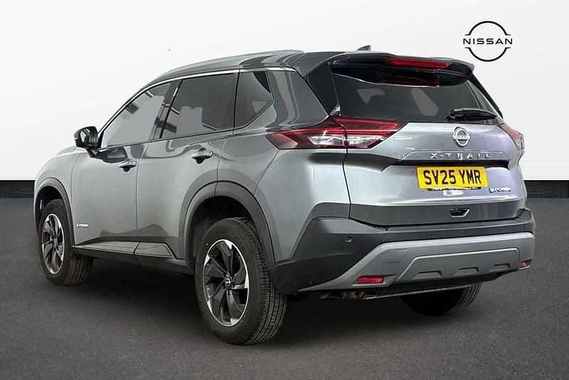 Used Nissan X-Trail N-Connecta 213 HP (156 kW) 2025 Grey SUV