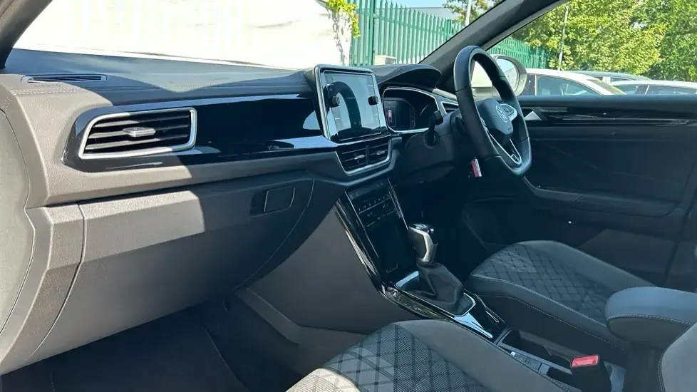 Begagnad VW T-Roc R-line 150 HK (110 kW) 2025 Vit SUV