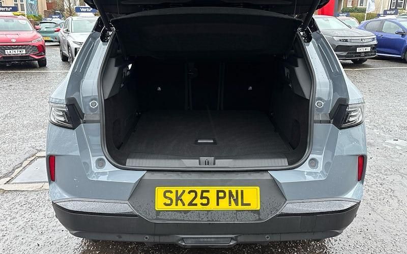 New Vauxhall Grandland X Ultimate 136 HP (100 kW) 2025 Grey SUV
