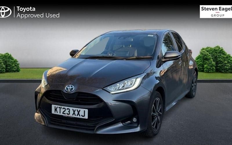 Used Toyota Yaris Hybrid Design 116 HP (85 kW) 2026 Hatchback